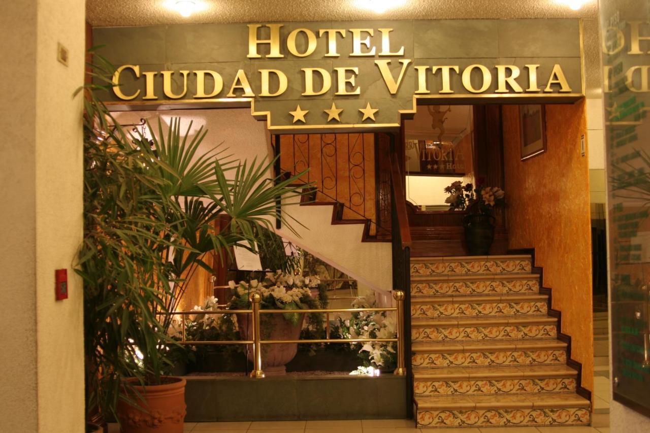 Hotel Ciudad De Vitoria Santiago Exterior photo